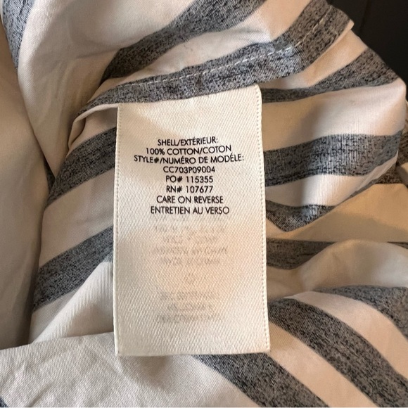 Alice + Olivia Bernice Variegated Stripe Top size small - Picture 8 of 9